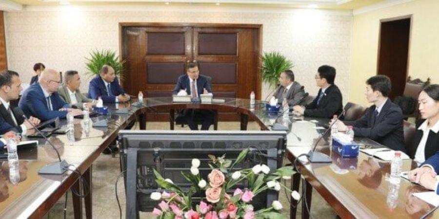 وزير الزراعة يبحث فرص الاستثمار الكورية لإنتاج لقاحات الدواجن في مصر - تكنو بلس