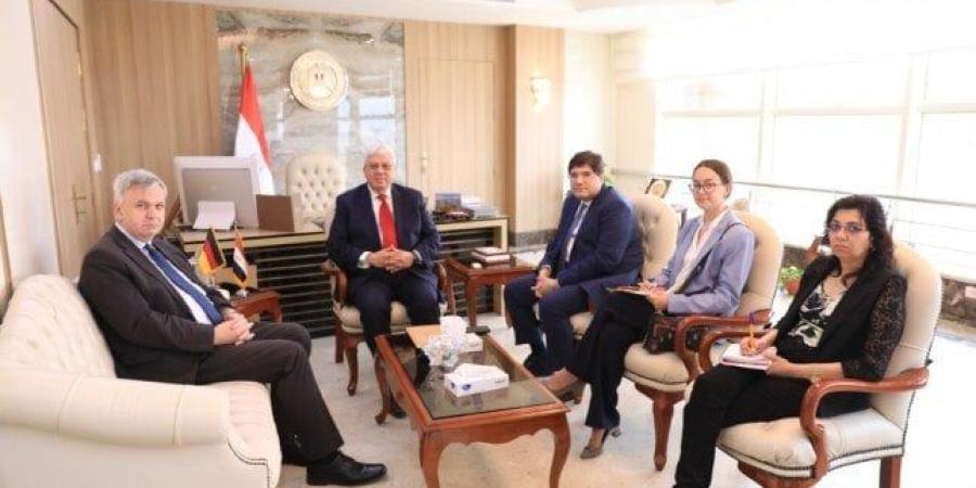 وزير التعليم العالي يبحث مع سفير ألمانيا بالقاهرة سبل دعم التعاون العلمي والتعليمي بين البلدين - تكنو بلس