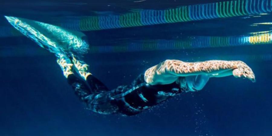 أبوظبي تستضيف كأس العالم للسباحة بالزعانف للمرة الأولى - تكنو بلس
