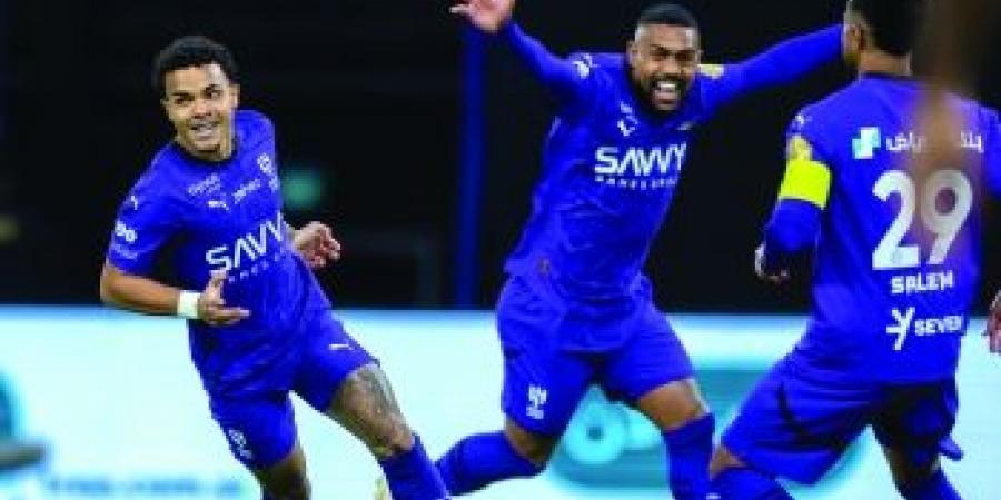 الكشف عن الخماسي المرشح لجائزة أفضل لاعب في دوري روشن السعودي 2024-2025 - عاجل - تكنو بلس