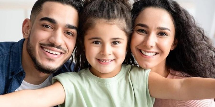 اقتباس عن العائلة - تكنو بلس