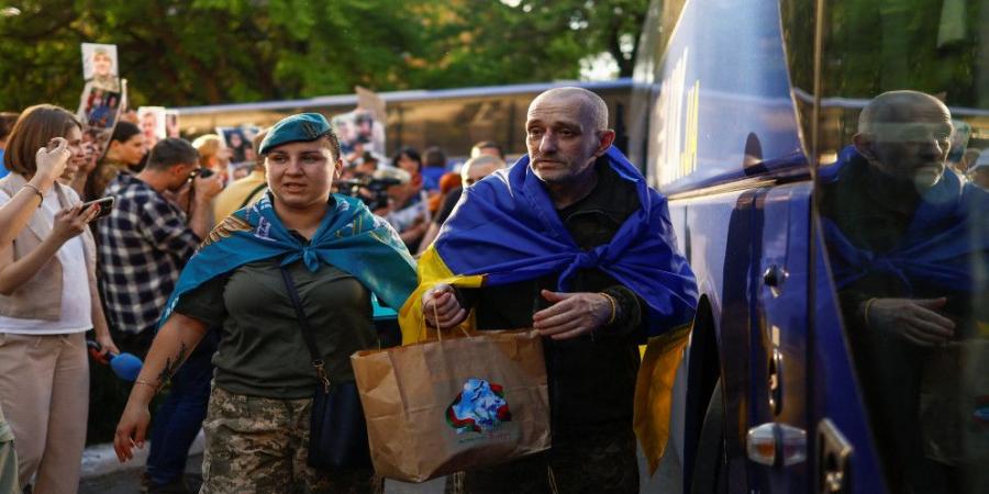 روسيا وأوكرانيا تتبادلان 390 أسيرا في أكبر عملية تبادل في الحرب - تكنو بلس