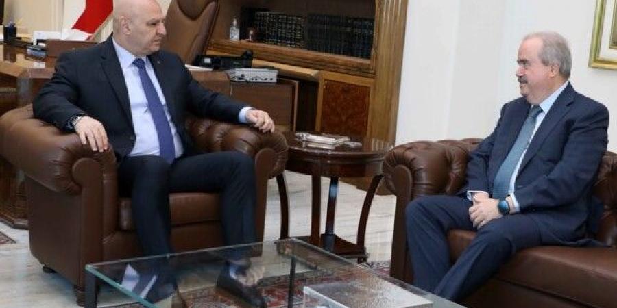 رئيس الجمهورية إستقبل وزير المالية الذي عرض معه ملف التعيينات ووفدا من العيشية - تكنو بلس