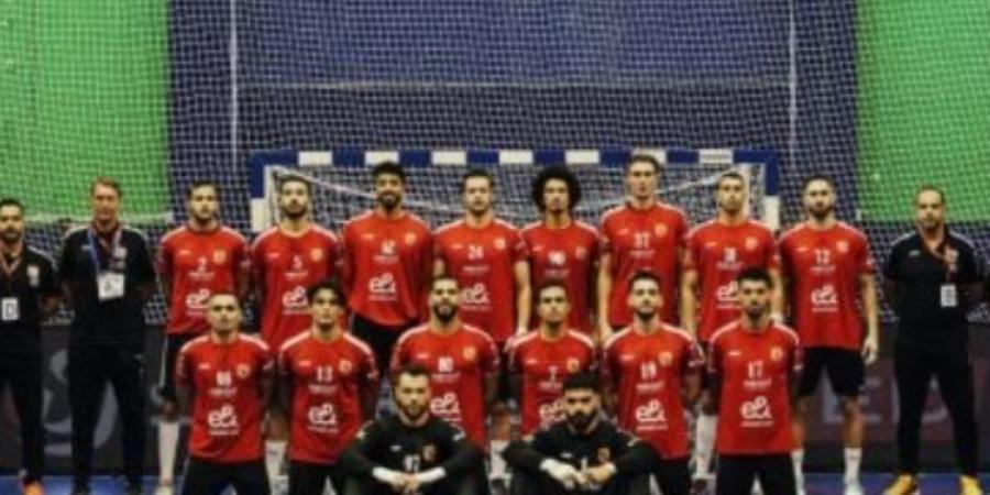 الأهلي يهزم الزمالك 31-28 ويتوج بلقب الكؤوس الأفريقية لليد - تكنو بلس